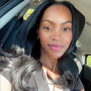 Meet your Posher, Ariel